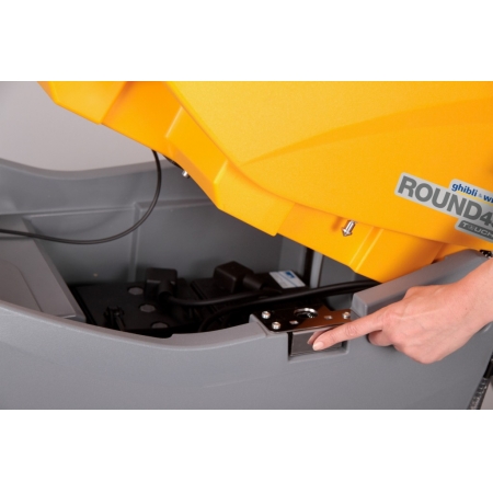 Ghibli Round 45 D 55 TOUCH